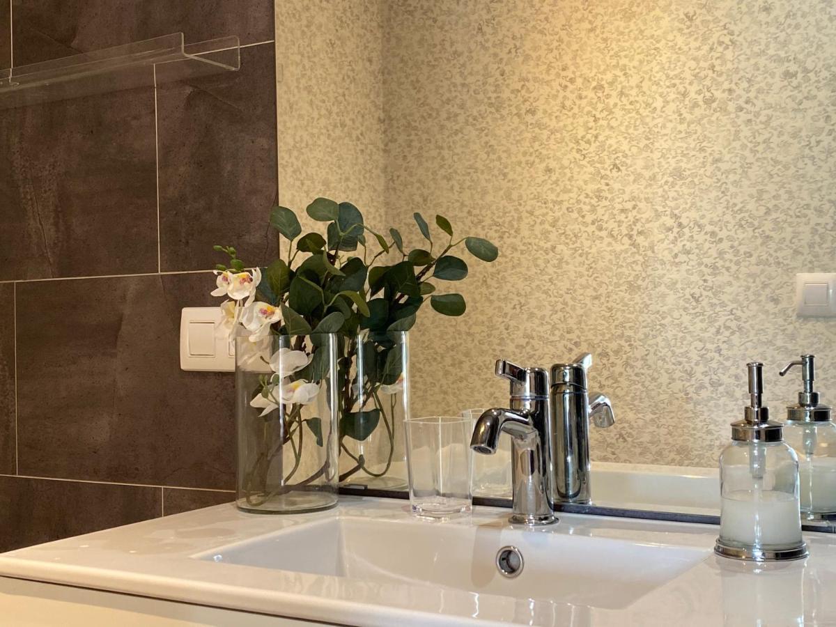 Apartamento Ideal A La Entrada De Salamanca !!! Santa Marta de Tormes Bagian luar foto
