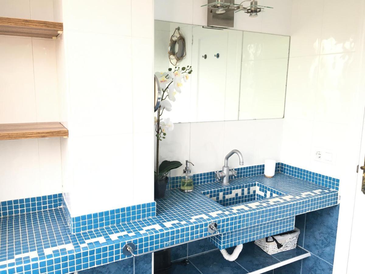 Apartamento Ideal A La Entrada De Salamanca !!! Santa Marta de Tormes Bagian luar foto