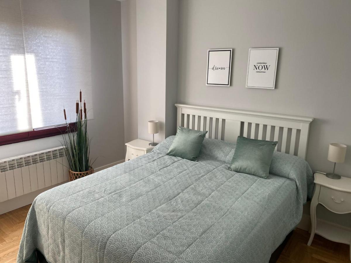 Apartamento Ideal A La Entrada De Salamanca !!! Santa Marta de Tormes Bagian luar foto