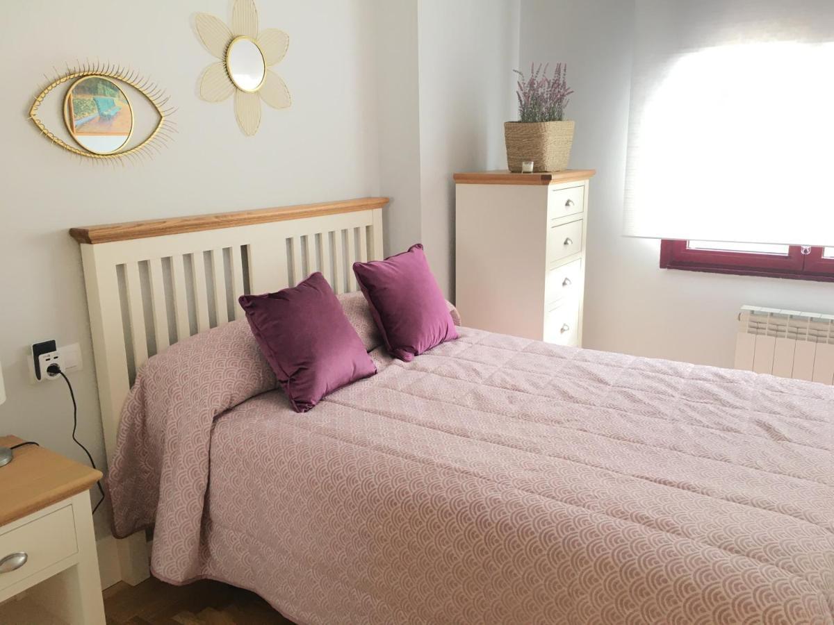 Apartamento Ideal A La Entrada De Salamanca !!! Santa Marta de Tormes Bagian luar foto