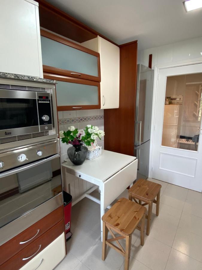 Apartamento Ideal A La Entrada De Salamanca !!! Santa Marta de Tormes Bagian luar foto